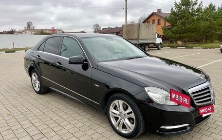 Mercedes-Benz E-Класс, 2012 год, 1 980 000 рублей, 3 фотография