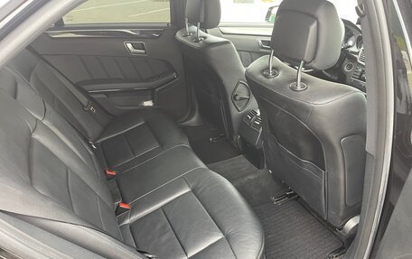 Mercedes-Benz E-Класс, 2012 год, 1 980 000 рублей, 27 фотография