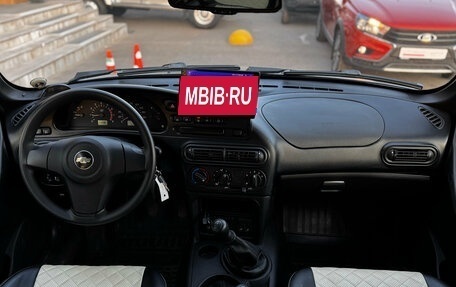 Chevrolet Niva I рестайлинг, 2017 год, 759 000 рублей, 11 фотография