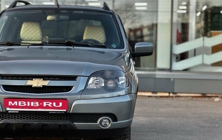 Chevrolet Niva I рестайлинг, 2017 год, 759 000 рублей, 8 фотография