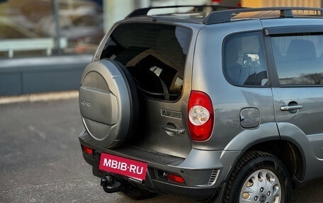 Chevrolet Niva I рестайлинг, 2017 год, 759 000 рублей, 5 фотография