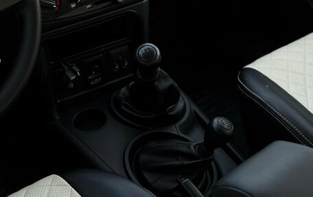 Chevrolet Niva I рестайлинг, 2017 год, 759 000 рублей, 27 фотография