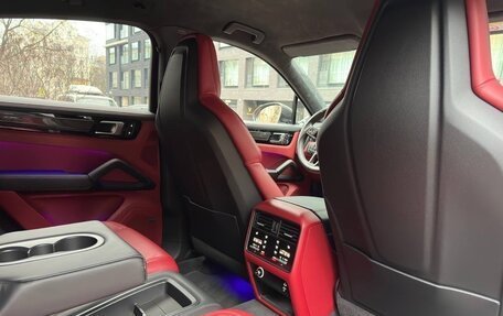 Porsche Cayenne III, 2022 год, 19 500 000 рублей, 20 фотография