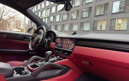 Porsche Cayenne III, 2022 год, 19 500 000 рублей, 23 фотография