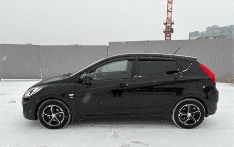 Hyundai Solaris II рестайлинг, 2012 год, 720 000 рублей, 3 фотография