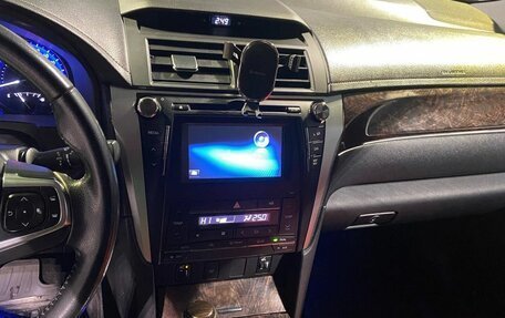 Toyota Camry, 2017 год, 2 200 000 рублей, 24 фотография