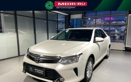 Toyota Camry, 2017 год, 2 200 000 рублей, 27 фотография