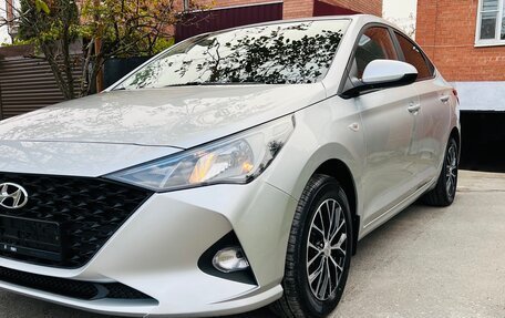 Hyundai Solaris II рестайлинг, 2020 год, 1 650 000 рублей, 2 фотография