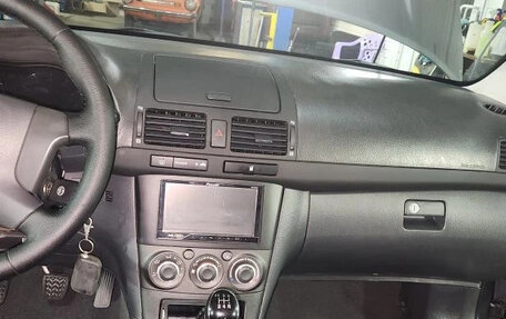 Toyota Avensis III рестайлинг, 2007 год, 950 000 рублей, 7 фотография