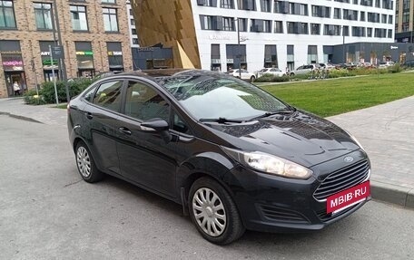 Ford Fiesta, 2017 год, 815 000 рублей, 4 фотография