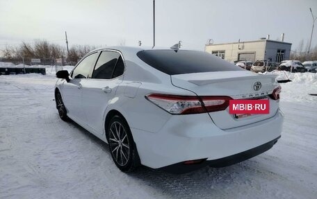 Toyota Camry, 2021 год, 2 700 850 рублей, 4 фотография