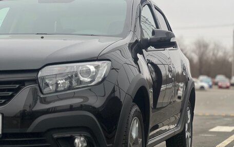 Renault Logan II, 2019 год, 1 299 000 рублей, 26 фотография