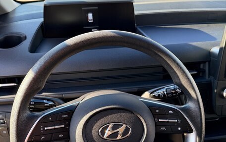 Hyundai Staria, 2023 год, 4 950 000 рублей, 10 фотография