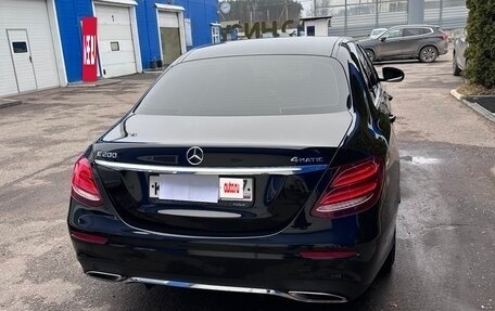 Mercedes-Benz E-Класс, 2016 год, 3 200 000 рублей, 2 фотография