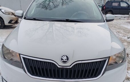 Skoda Rapid I, 2014 год, 910 000 рублей, 4 фотография