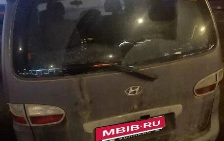 Hyundai Starex I рестайлинг, 2002 год, 125 000 рублей, 2 фотография