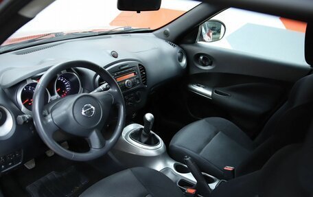 Nissan Juke II, 2011 год, 890 000 рублей, 10 фотография