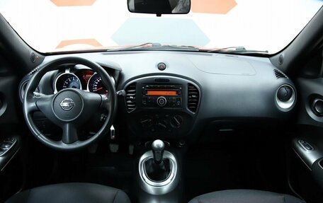 Nissan Juke II, 2011 год, 890 000 рублей, 9 фотография