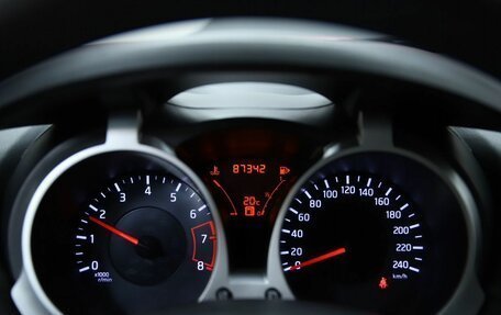 Nissan Juke II, 2011 год, 890 000 рублей, 13 фотография