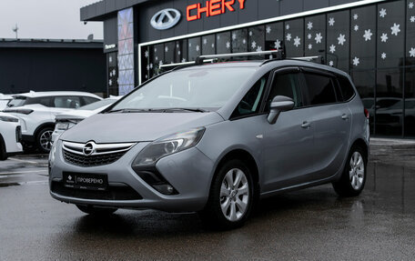 Opel Zafira C рестайлинг, 2014 год, 990 000 рублей, 1 фотография