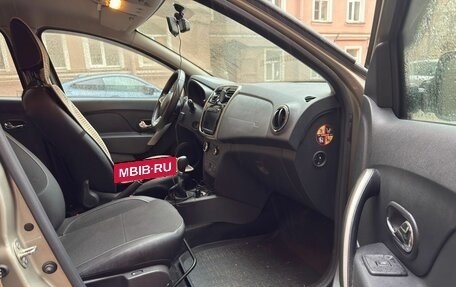 Renault Logan II, 2021 год, 1 500 000 рублей, 3 фотография