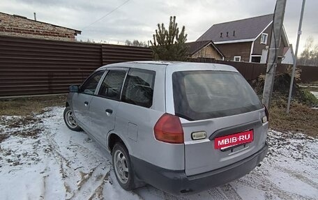 Nissan AD II, 2000 год, 195 000 рублей, 2 фотография