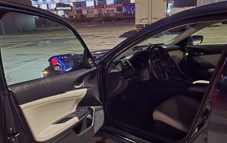 Honda Insight III, 2019 год, 2 250 000 рублей, 1 фотография