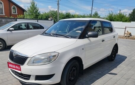 Skoda Fabia II, 2013 год, 480 000 рублей, 2 фотография