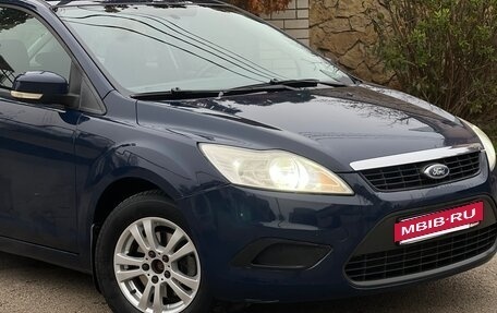 Ford Focus II рестайлинг, 2010 год, 700 000 рублей, 2 фотография