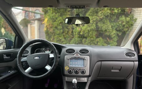 Ford Focus II рестайлинг, 2010 год, 700 000 рублей, 17 фотография