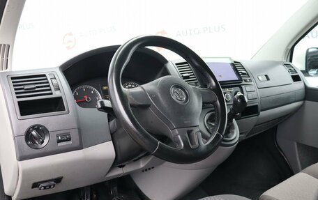 Volkswagen Caravelle T5, 2011 год, 1 639 000 рублей, 7 фотография