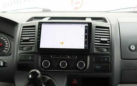 Volkswagen Caravelle T5, 2011 год, 1 639 000 рублей, 9 фотография