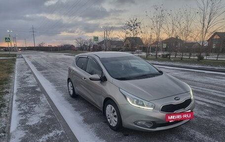 KIA cee'd III, 2014 год, 1 200 000 рублей, 10 фотография