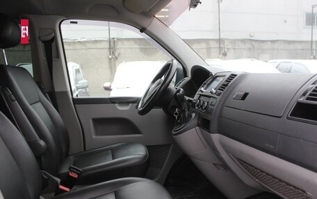 Volkswagen Caravelle T5, 2012 год, 1 799 990 рублей, 13 фотография
