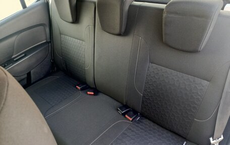 Renault Sandero II рестайлинг, 2018 год, 950 000 рублей, 17 фотография