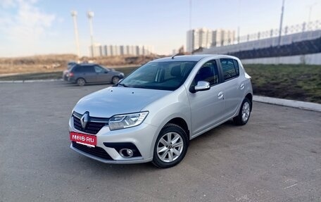 Renault Sandero II рестайлинг, 2018 год, 950 000 рублей, 4 фотография