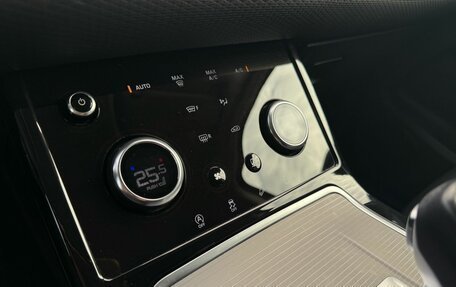 Land Rover Range Rover Evoque II, 2019 год, 3 599 000 рублей, 10 фотография