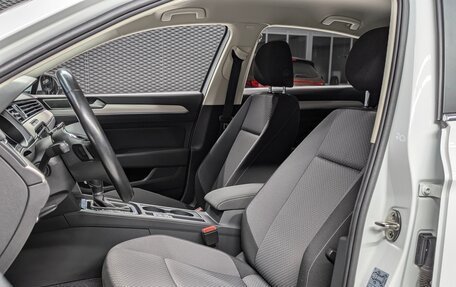 Volkswagen Passat B8 рестайлинг, 2017 год, 2 250 000 рублей, 20 фотография