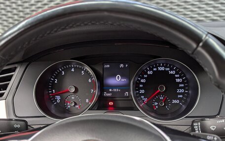 Volkswagen Passat B8 рестайлинг, 2017 год, 2 250 000 рублей, 34 фотография