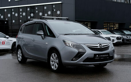 Opel Zafira C рестайлинг, 2014 год, 990 000 рублей, 2 фотография