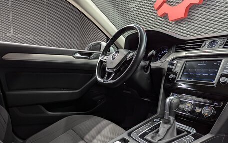 Volkswagen Passat B8 рестайлинг, 2017 год, 2 250 000 рублей, 37 фотография