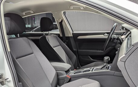 Volkswagen Passat B8 рестайлинг, 2017 год, 2 250 000 рублей, 39 фотография