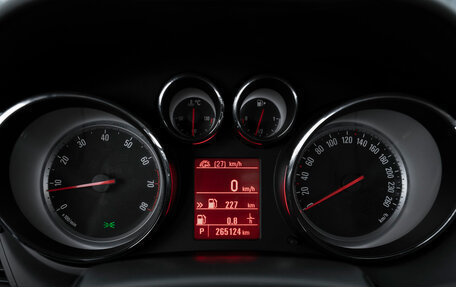 Opel Zafira C рестайлинг, 2014 год, 990 000 рублей, 11 фотография