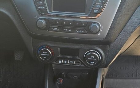 KIA Rio III рестайлинг, 2014 год, 890 000 рублей, 7 фотография