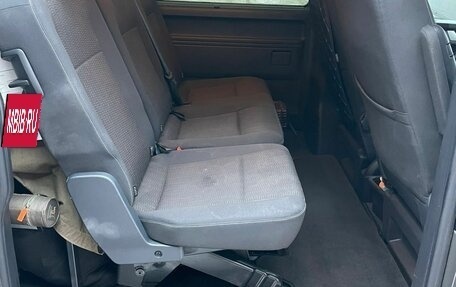 Volkswagen Caravelle T6 рестайлинг, 2017 год, 2 450 000 рублей, 4 фотография