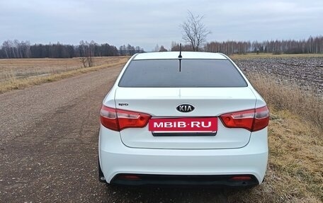 KIA Rio III рестайлинг, 2014 год, 800 000 рублей, 4 фотография