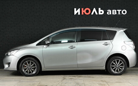 Toyota Verso I, 2013 год, 1 500 000 рублей, 9 фотография