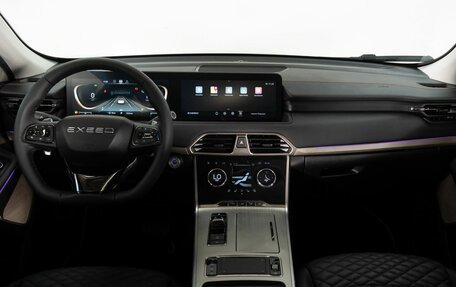 CheryExeed TXL, 2022 год, 2 250 000 рублей, 7 фотография