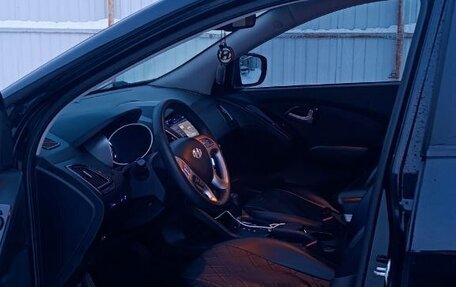 Hyundai ix35 I рестайлинг, 2012 год, 1 200 000 рублей, 7 фотография