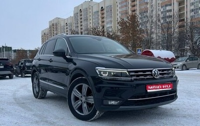 Volkswagen Tiguan II, 2018 год, 3 100 000 рублей, 1 фотография